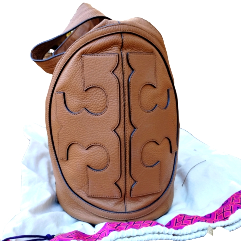 Tory Burch Tan Leather Hobo Bag with Signature Logo - Picture 5 of 14